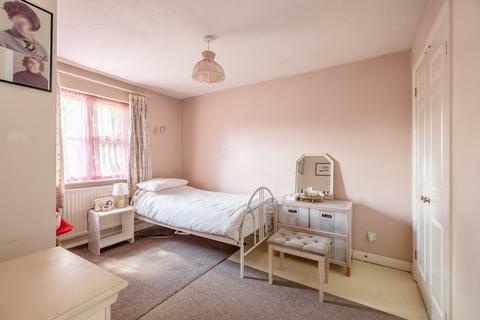 4 Oak End Drive, Iver, SL0 0SE