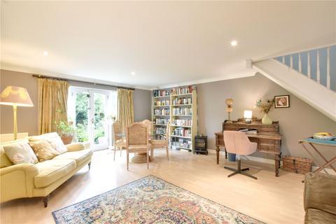 3 bedroom terraced house for sale, Elizabeth Fry Place, Shooters Hill, London, SE18