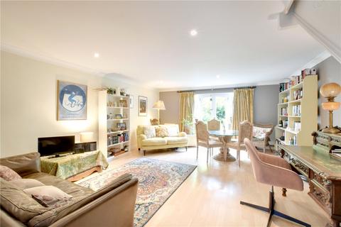 3 bedroom terraced house for sale, Elizabeth Fry Place, Shooters Hill, London, SE18