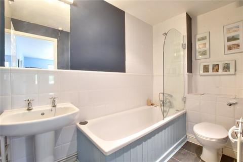 38 Elizabeth Fry Place, London, SE18 4LA