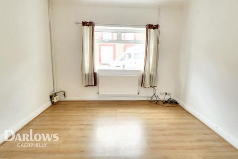 3 bedroom terraced house for sale, Commercial Street, Caerphilly