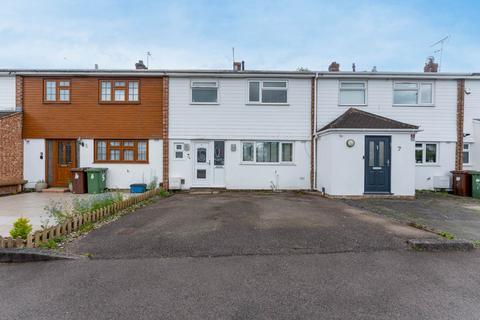 3 bedroom terraced house for sale, Chatsworth Close, Borehamwood