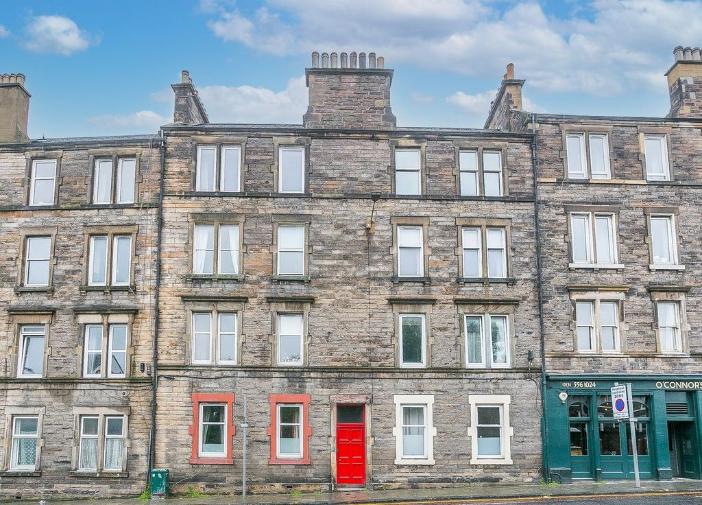 Broughton Road, Broughton, Edinburgh... 2 bed flat for sale £270,000