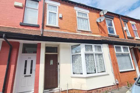 2 bedroom terraced house for sale, Crondall Street, Moss Side