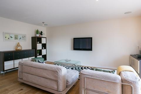 2 bedroom flat for sale, Portland Gardens, Leith, Edinburgh, EH6