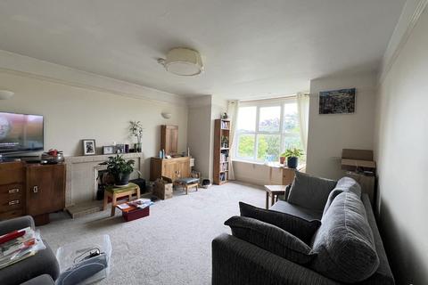 2 bedroom flat to rent, Turketel Road, Folkestone, CT20