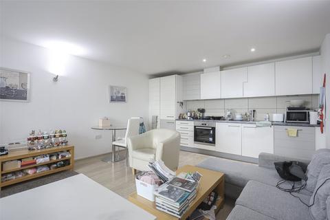 1 bedroom apartment for sale, Blackwall Way, London, E14