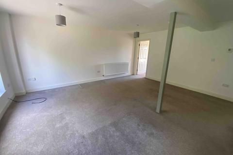 2 bedroom flat to rent, The Old Bakery, GL15