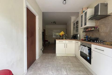 3 bedroom terraced house to rent, Larnach Road,  London, W6