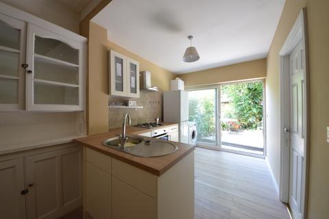3 bedroom terraced house to rent, Larnach Road,  London, W6