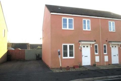 3 bedroom semi-detached house to rent, Cunningham Road, Yeovil
