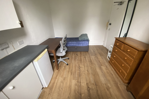 1 bedroom terraced house to rent, Ifield Road,  London, SW10