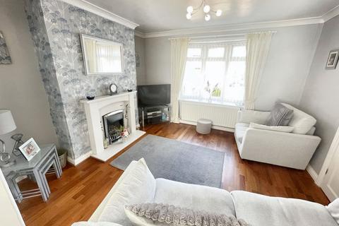 3 bedroom semi-detached house for sale, Hindmarch Drive, Boldon Colliery, Tyne and Wear, NE35 9EW