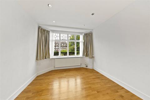 3 bedroom apartment for sale, Cambridge Park Court, Cambridge Park, East Twickenham, TW1