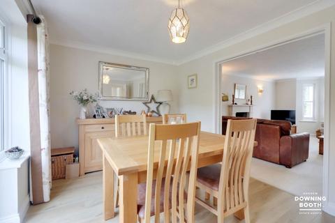 7 Bodicote Grove, Sutton Coldfield, B75 5TG