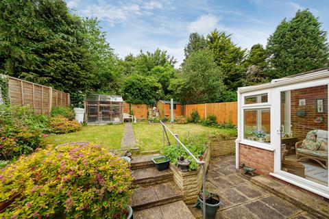 6 Ash Vale, Maple Cross, Rickmansworth, WD3 9UJ