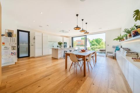 5 bedroom semi-detached house for sale, Southern Road, East Finchley, N2