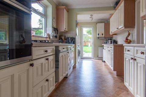 18 Repton Road, Earley, Reading, RG6 7LJ