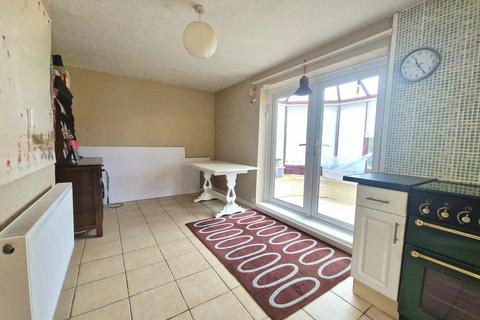 6 Birchtree Lane, Rugeley, WS15 1NQ