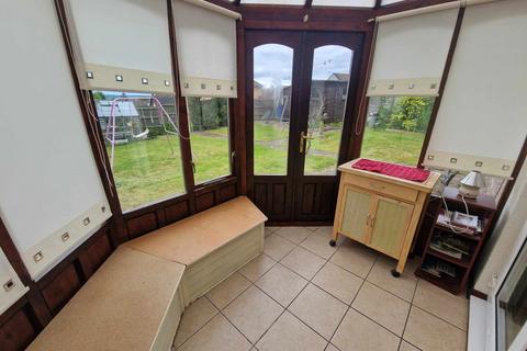 6 Birchtree Lane, Rugeley, WS15 1NQ