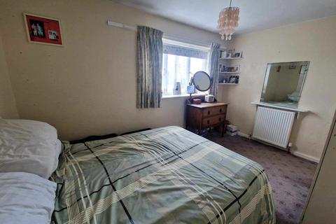 6 Birchtree Lane, Rugeley, WS15 1NQ