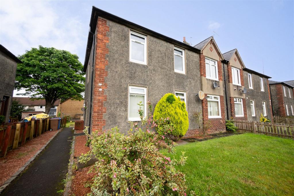 Gould Street, Ayr KA8 3 bed flat £650 pcm (£150 pw)
