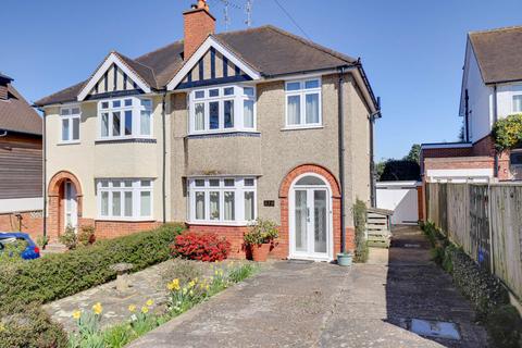 328 Kidmore Road, Caversham, Reading, RG4 7NG