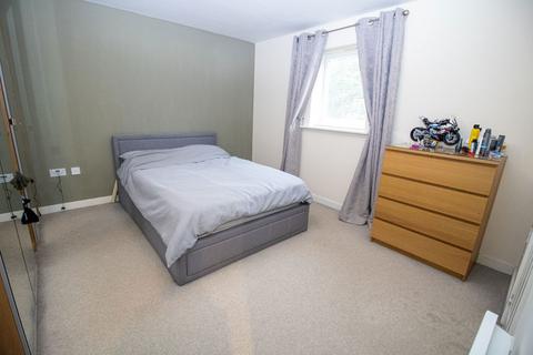 41 Balmoral Way, Birmingham, B14 4NU