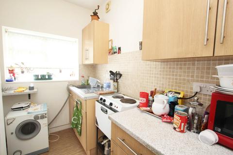 1 bedroom flat for sale, Darley Road, Eastbourne, BN20 7PE