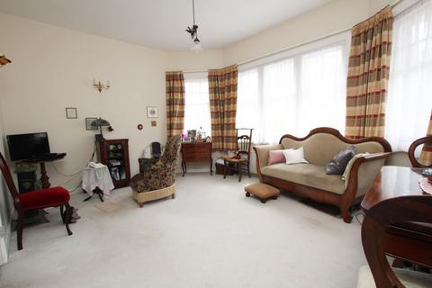 1 bedroom flat for sale, Darley Road, Eastbourne, BN20 7PE