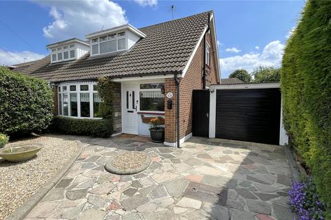 3 bedroom semi-detached house for sale, Branksome Close, Stanford-le-Hope, Essex, SS17