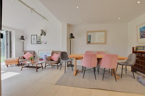 5 Centaur Way, Maldon, CM9 6XU