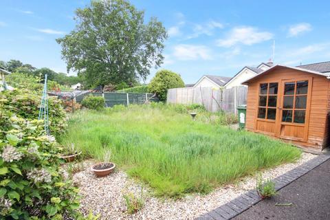 2 bedroom bungalow for sale, Fairview Drive, Broadstone, Dorset, BH18