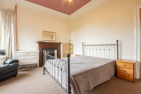 3 bedroom flat to rent, 0321L – Chancelot Terrace, Edinburgh, EH6 4ST