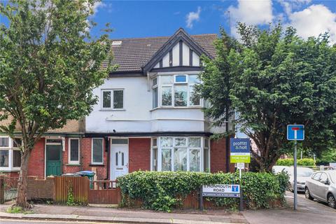 2 bedroom flat for sale, Monmouth Road, Watford, Herts, WD17