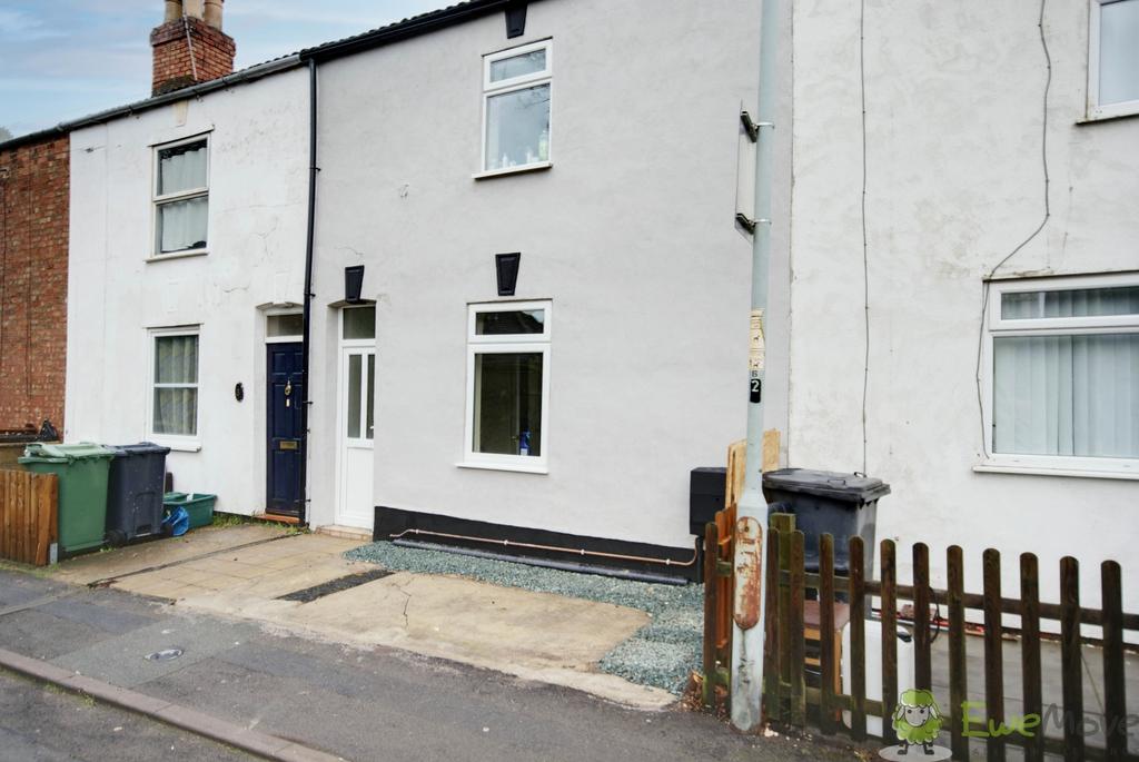 Matson Place, Gloucester, GL1 4 3 bed terraced house to rent £1,100