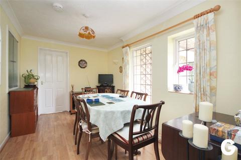 3 bedroom detached house for sale, Manor Gardens, Ringwood, Hampshire, BH24
