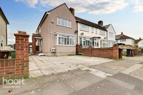3 bedroom end of terrace house for sale, Shaw Gardens, Barking