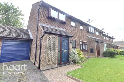 3 bedroom end of terrace house to rent, Favell Drive, Furzton