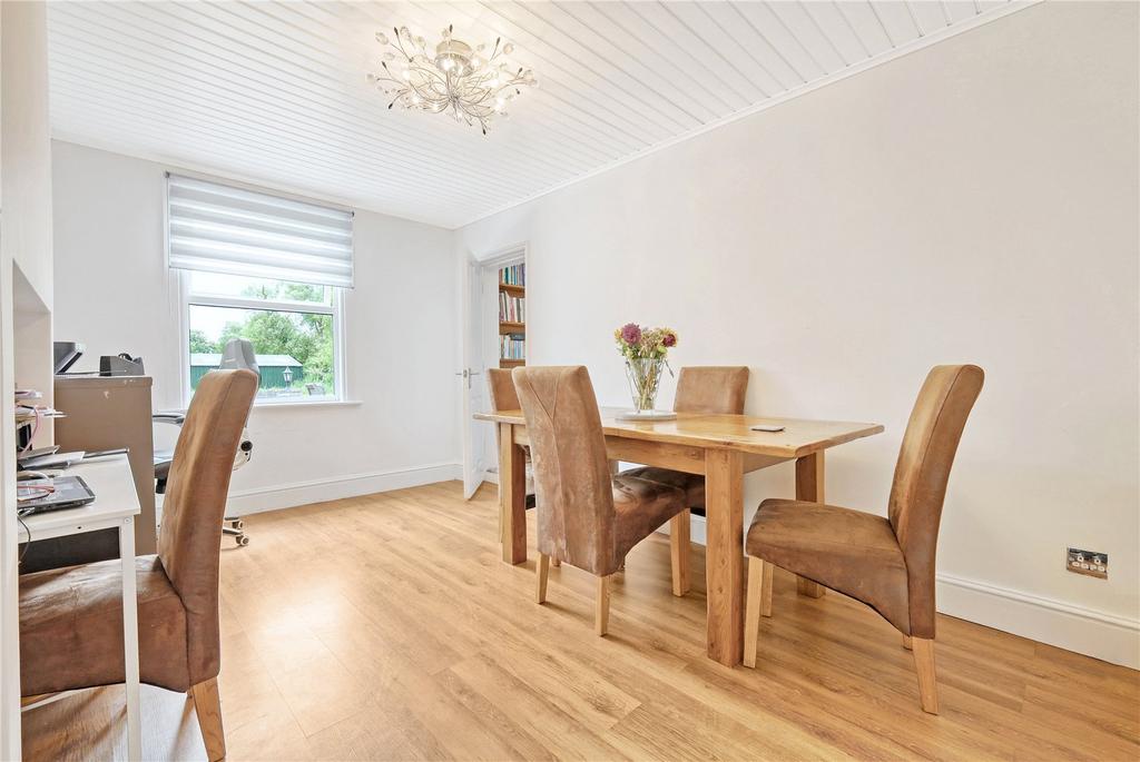 Breakfast Room