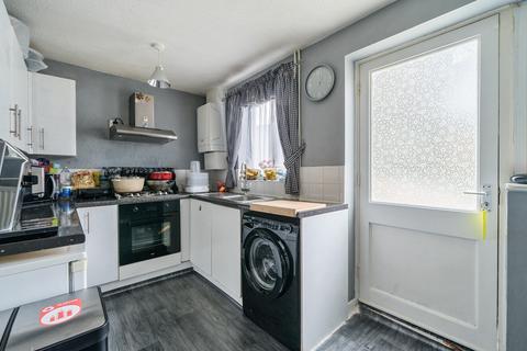 2 bedroom semi-detached house for sale, Luton, Bedfordshire LU4