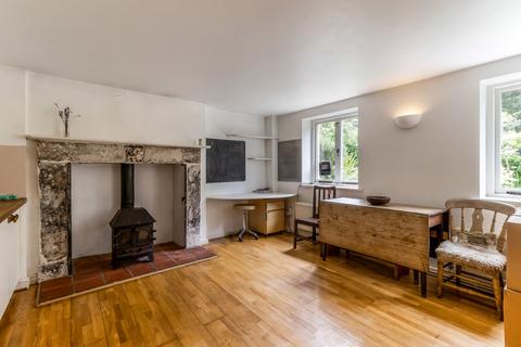 2 bedroom terraced house for sale, London Road, Stroud, Gloucestershire, GL5