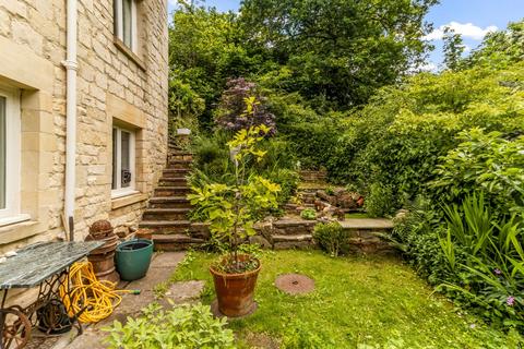 2 bedroom terraced house for sale, London Road, Stroud, Gloucestershire, GL5