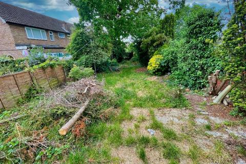 119 Collier Row Lane, Romford, RM5 3HL