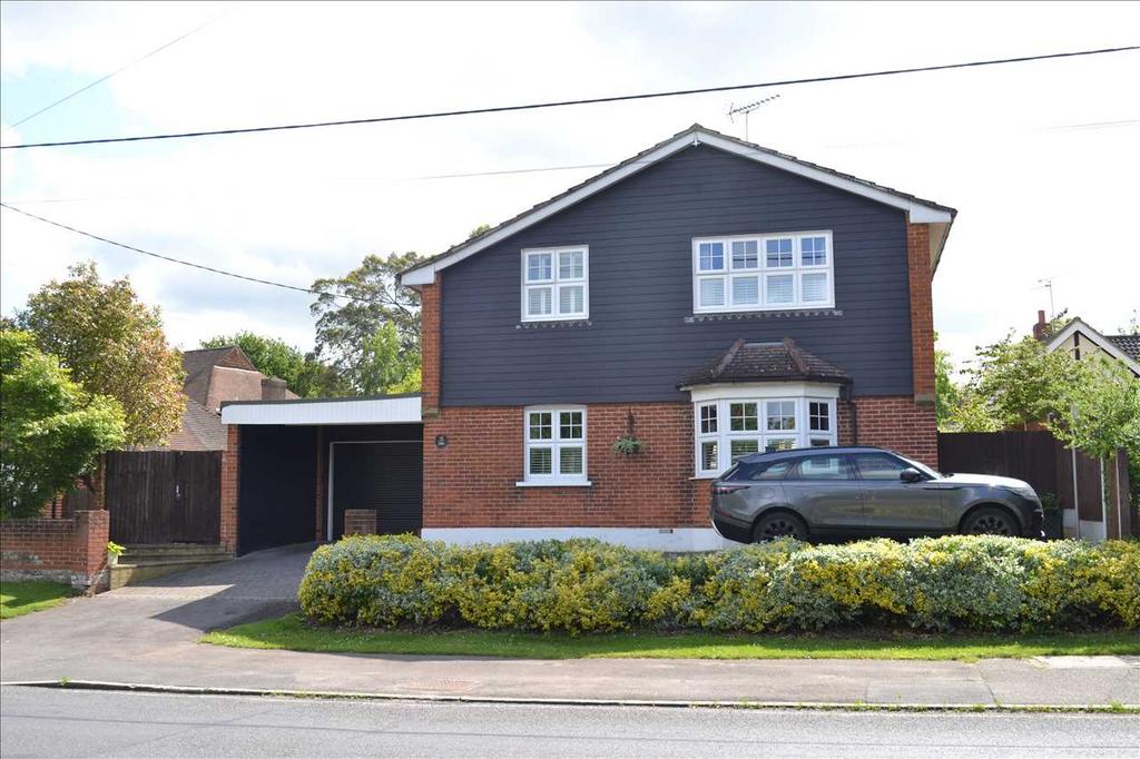 Galleywood Road, Chelmsford 4 bed detached house for sale £700,000