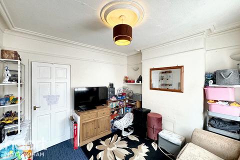 3 bedroom terraced house for sale, Forster Street, Nottingham