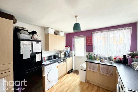 3 bedroom terraced house for sale, Forster Street, Nottingham