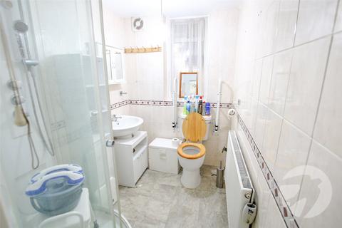 63 Castlecombe Road, London, SE9 4AU