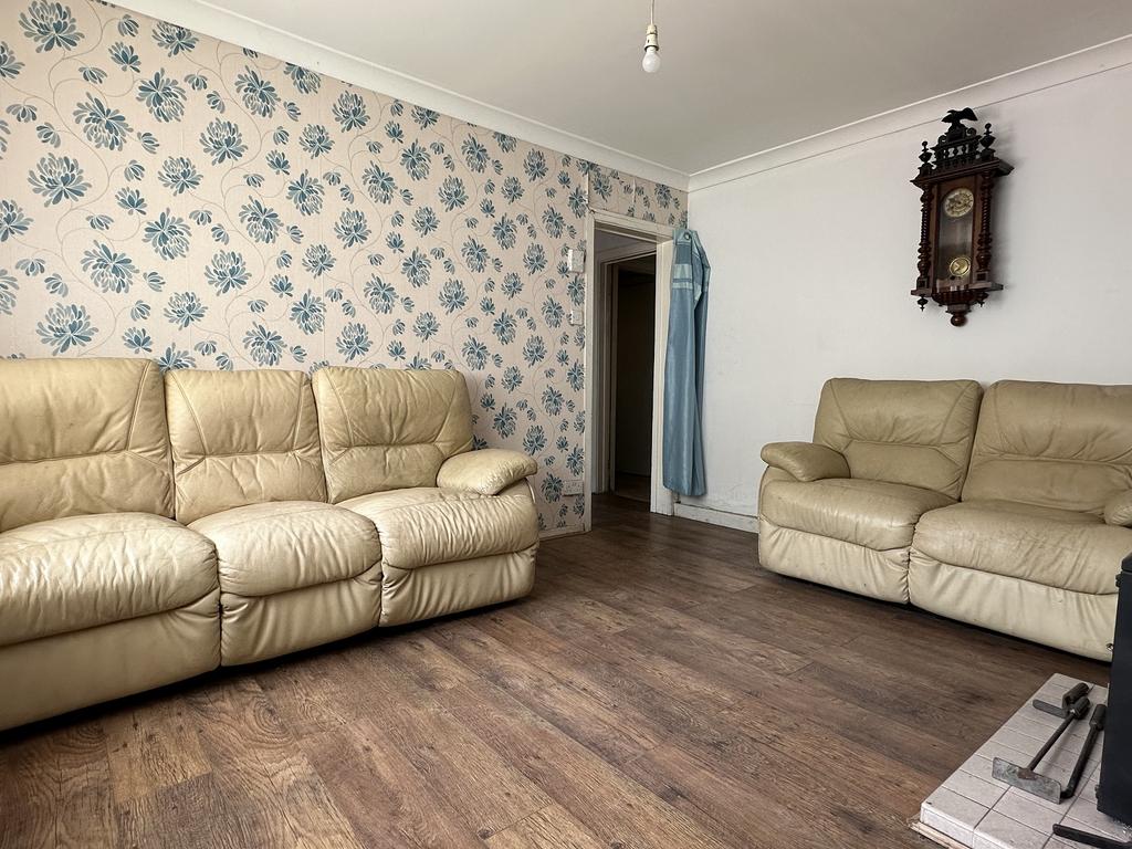 Dreflan, Cwmgiedd, Ystradgynlais... 3 bed terraced house for sale £
