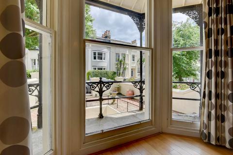 3 bedroom maisonette to rent, Silwood Road, Brighton